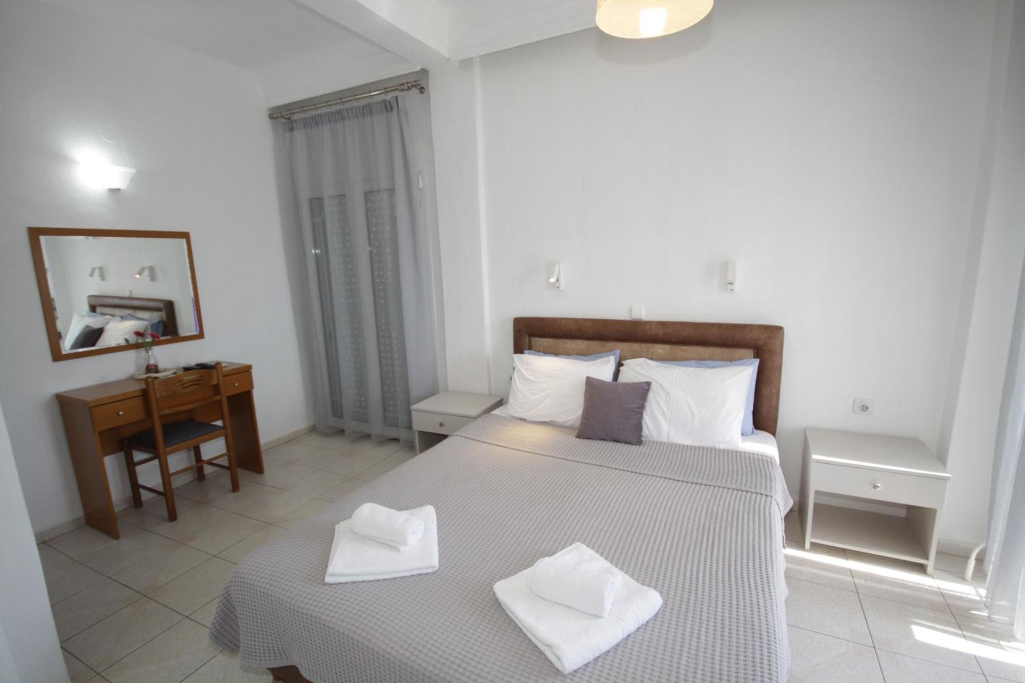 Portodream Studios & Apartments Neos Marmaras Buitenkant foto